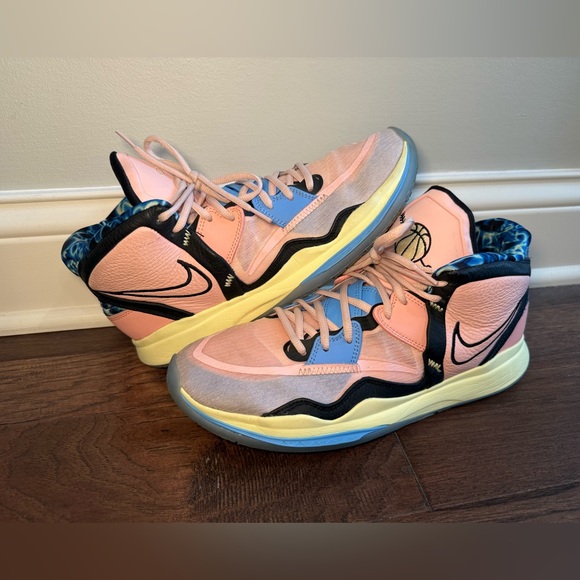 Nike Kyrie Infinity Valentine's Day Edition High Top Basketball Shoes Men’s 11.5 - Picture 1 of 12